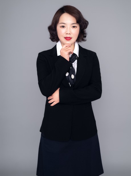 朱晓梅，女，1986年5月出生，兰州大学法律硕士，现为甘肃赛莱律师事务所专职律师。