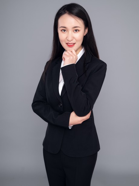 杨宾调律师，女，从事律师职业2年。现为甘肃赛莱律师事务所律师。