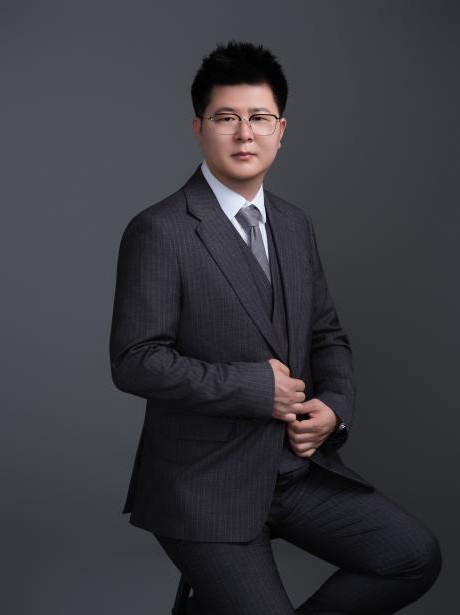 刘兴旺，男，汉族，毕业于天津商业大学，现担任甘肃赛莱律师事务所专职律师