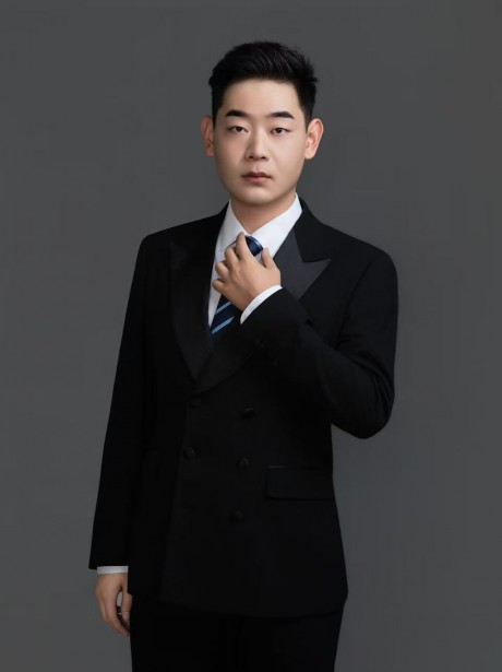 侍桢律师，男，1997年出生，2021年通过国家统一法律职业资格考试，2022年取得律师执业证，执业证号：16201202110376189，联系电话：13893216536。2022年-2023年在