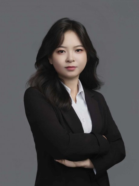 赵新雨律师，女，中共党员，毕业于西北师范大学知行学院，现为甘肃赛莱律师事务所专职律师，执业证号：16201202211506113，专注于民商事案件，恪守“勤勉、敬业”的原则，维护当事人的合法权益。